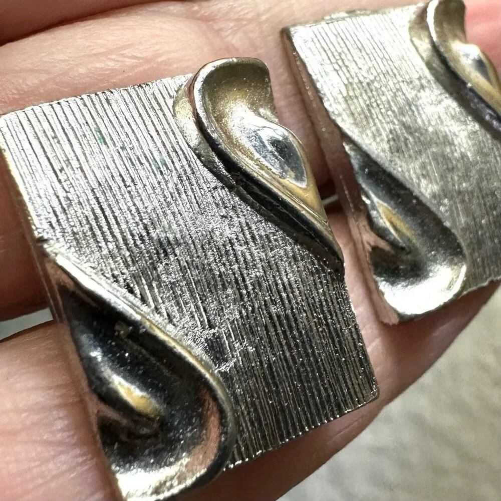 Silver tone vintage cuff links